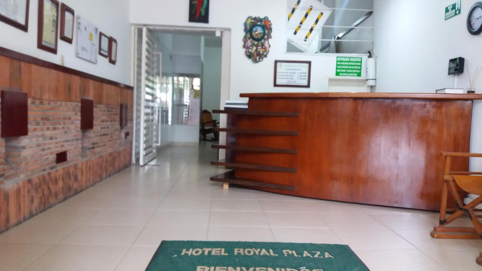 Hotel Royal Plaza フロレンシア エクステリア 写真